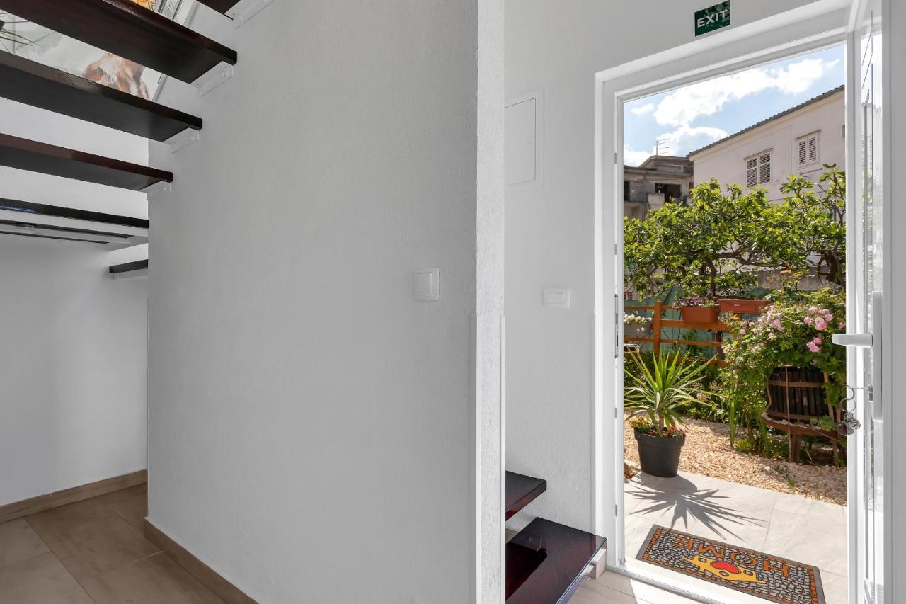 דירות Kuca Za Odmor Lemon Tree מאקרסקה מראה חיצוני תמונה